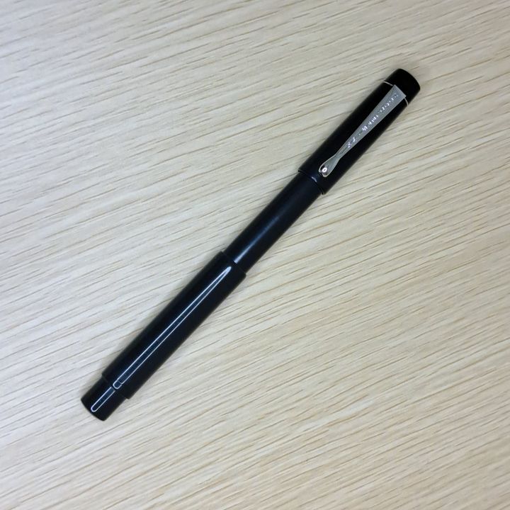 鯰魚 - 全黑硬橡膠彈性尖安全筆 鋼筆 Black Ebonite Boston Safety Pen