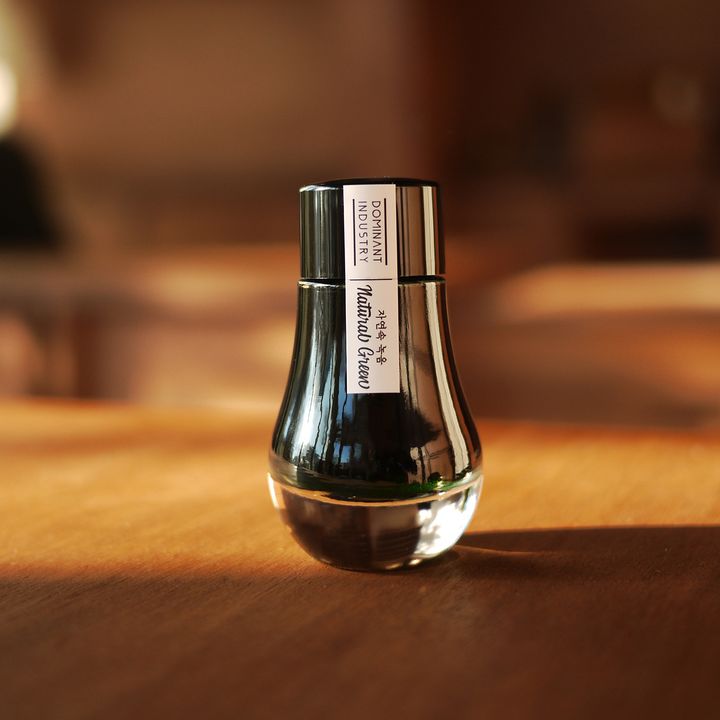 Dominant Industry - 007 自然綠 25ml 閃粉鋼筆墨水