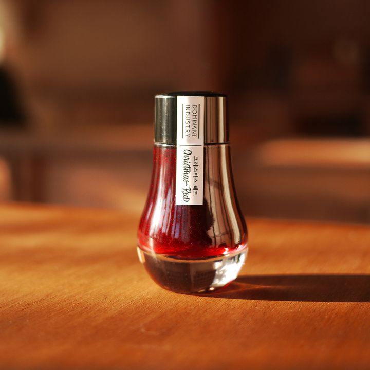 Dominant Industry - 013 聖誕紅 25ml 閃粉鋼筆墨水