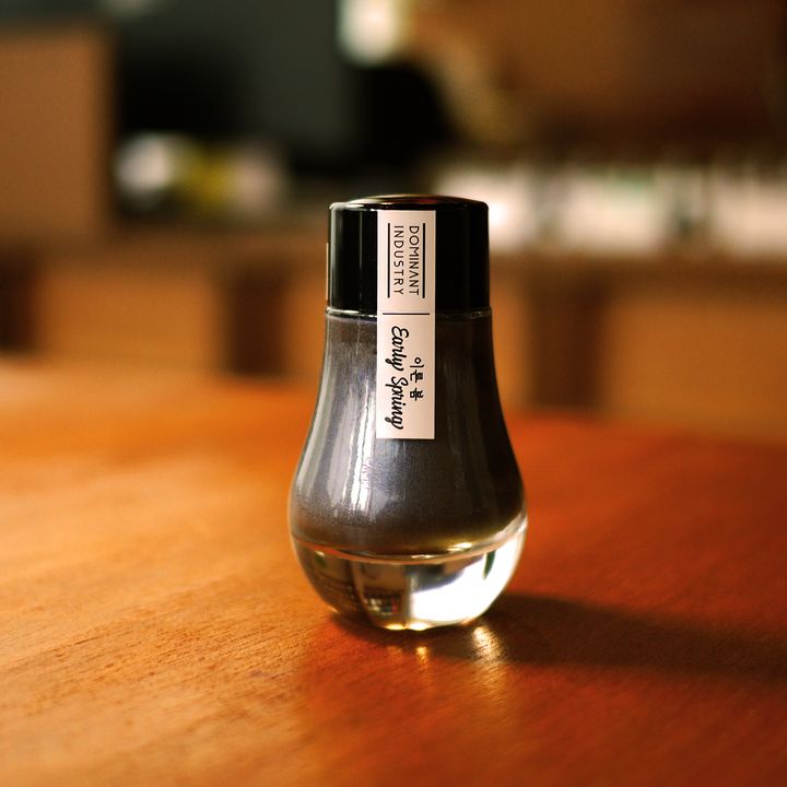 Dominant Industry - 022 淺春 25ml 閃粉鋼筆墨水