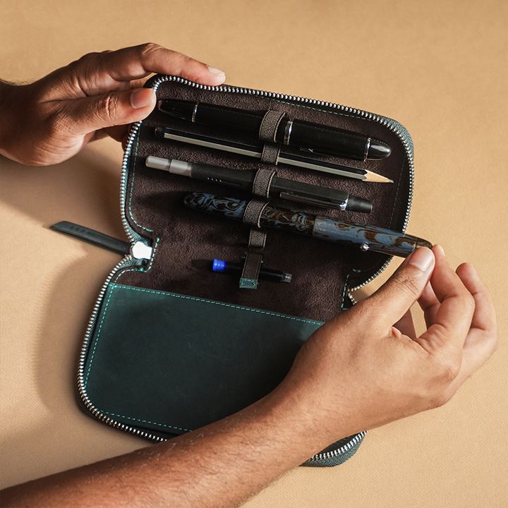 Endless - 5-piece blue companion series adjustable top-quality leather pencil case