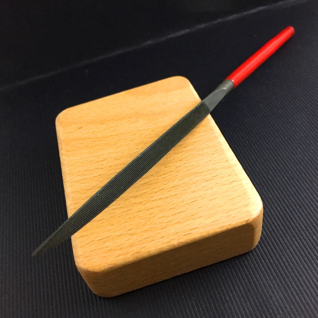 高級耐用銼刀三角面可挫磨金屬 木材 塑膠鐘錶工具維修 瑞利鐘錶 修手錶換電池換錶鏡換錶帶