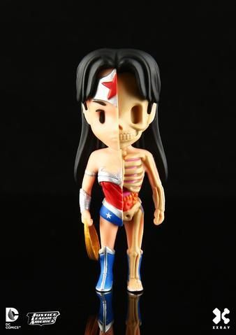 Wonder_Woman_Front_large