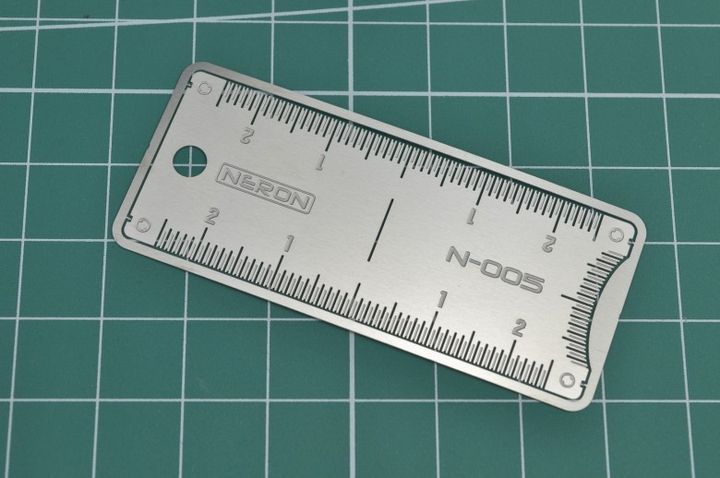 Neron-N-005-Photo-Etch-Symmetric-Ruler_01.jpg