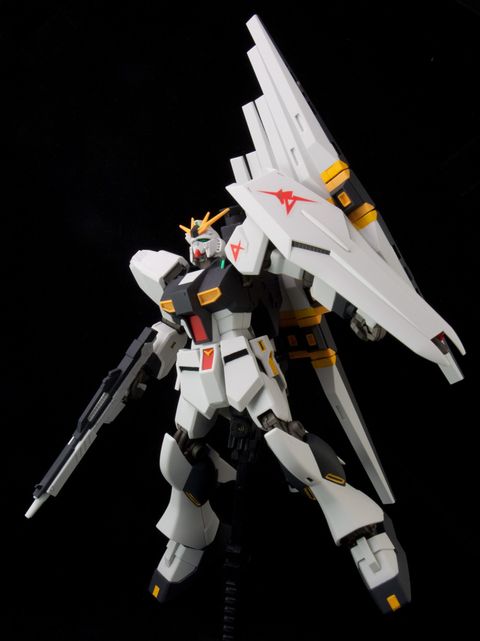 HGUC-Nu-Gundam-038
