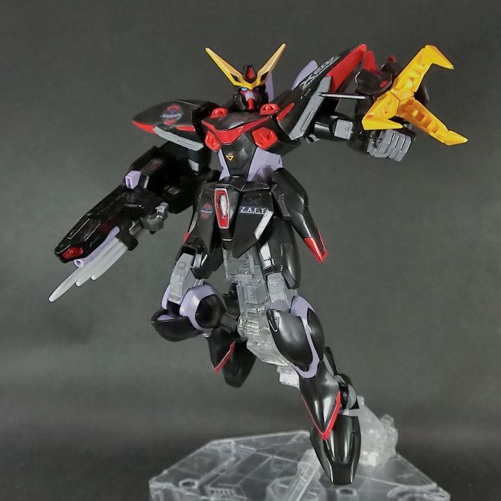 bandai-1-144-hg-blitz-gundam-remaster-darkbunny-1712-04-hulgo2009@20