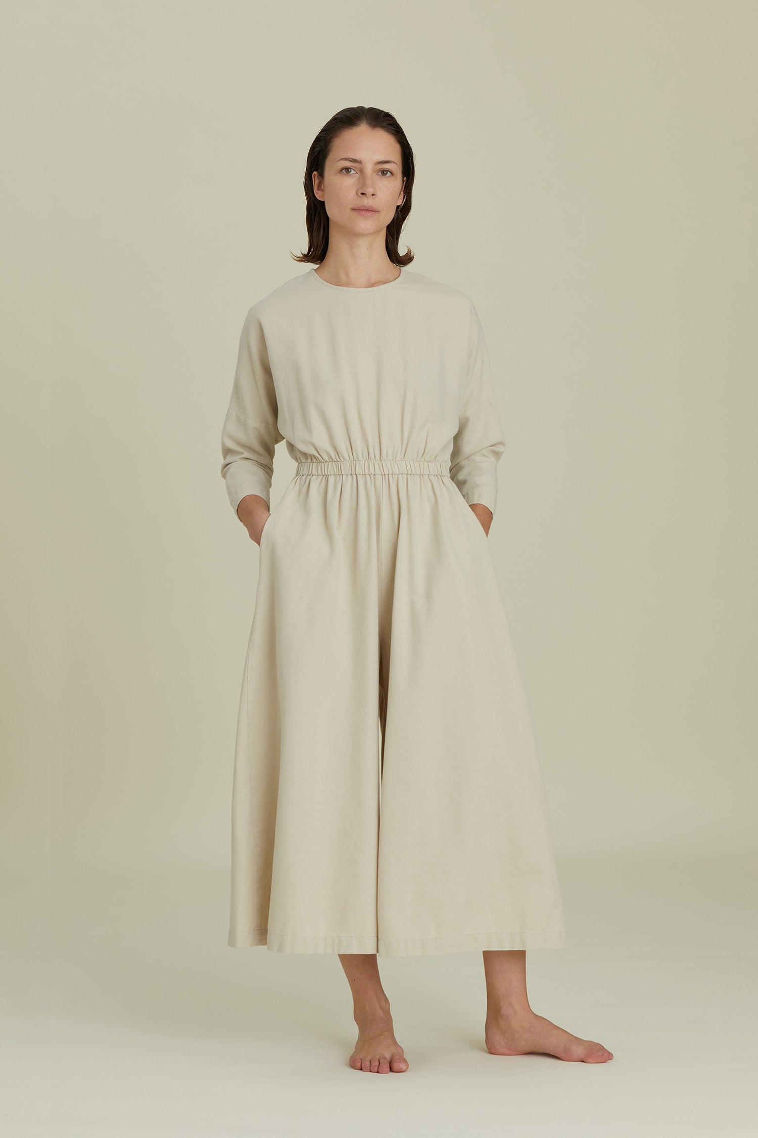 T-DJ21-IVORY-FRONT-POCKET