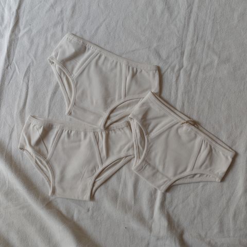 R0015952