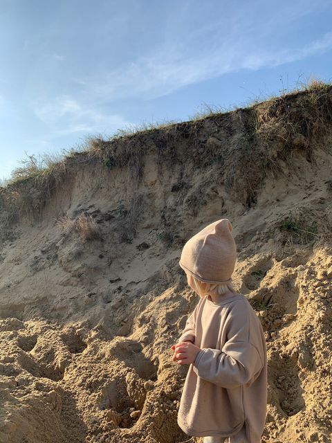 BEANIE EFA-SAND 7__ 5404027800974+5404027800981