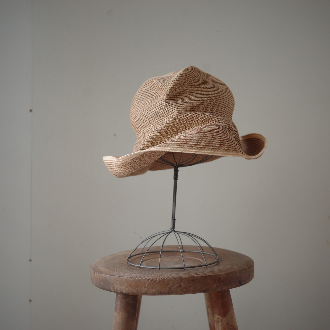 mature ha. - BOXED HAT switch color line edge 11cm brim | mix brown & light  beige (N101SWEMXLBE)