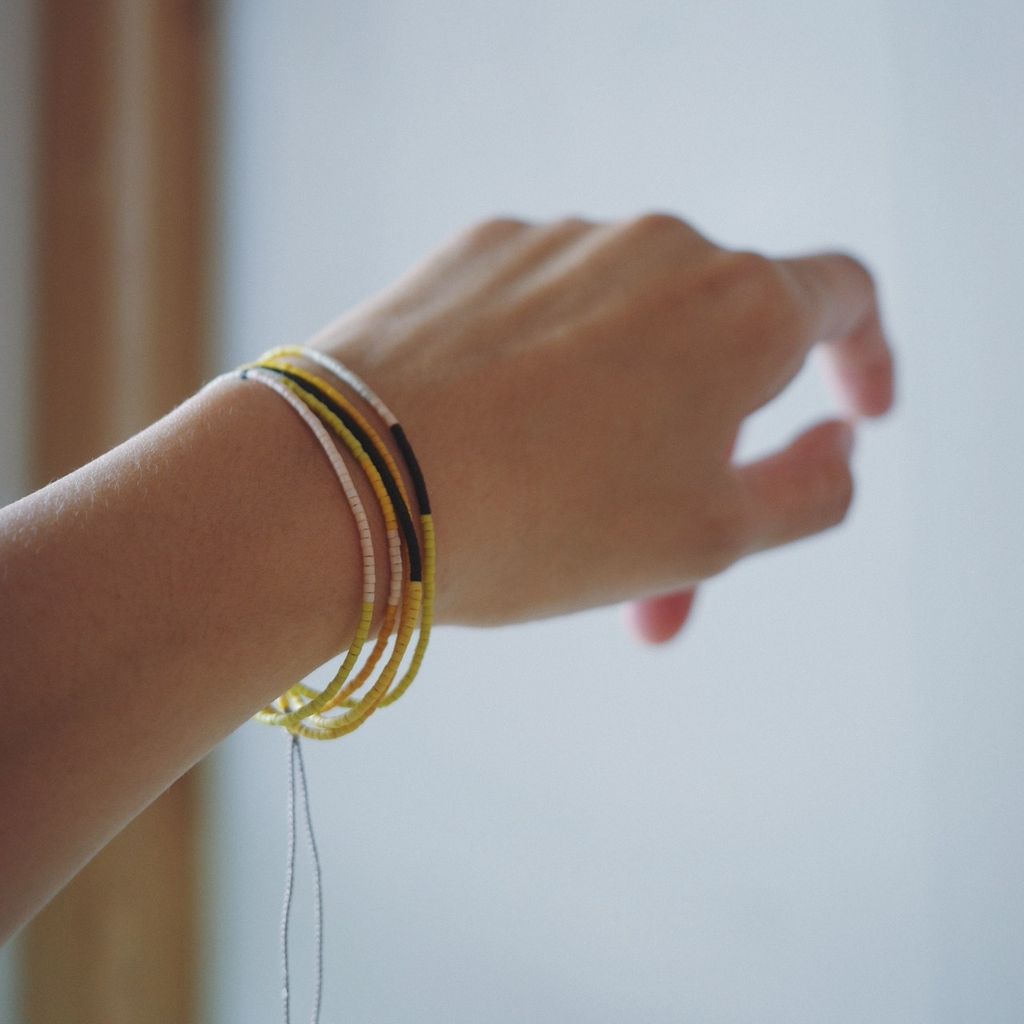 yellow-wrap-03