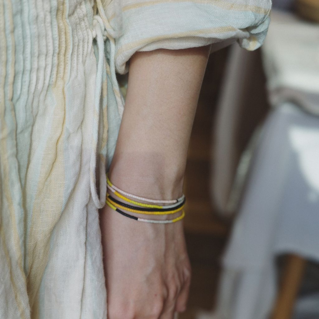 yellow-wrap-01