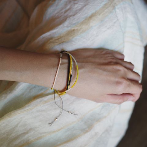 yellow-wrap-02
