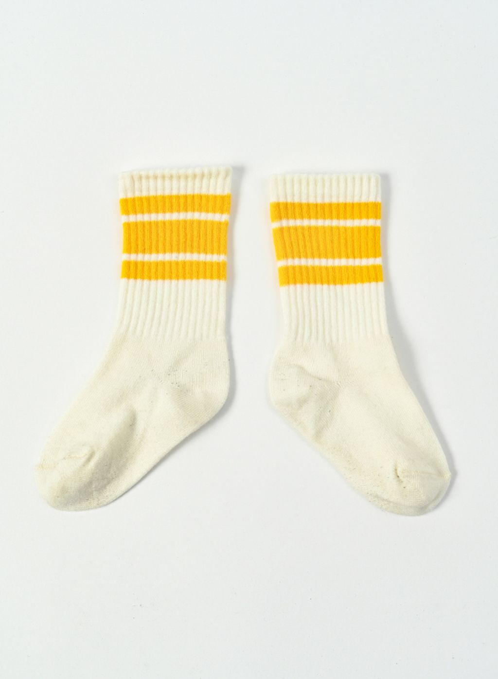 SOX-809_White x Yellow_01
