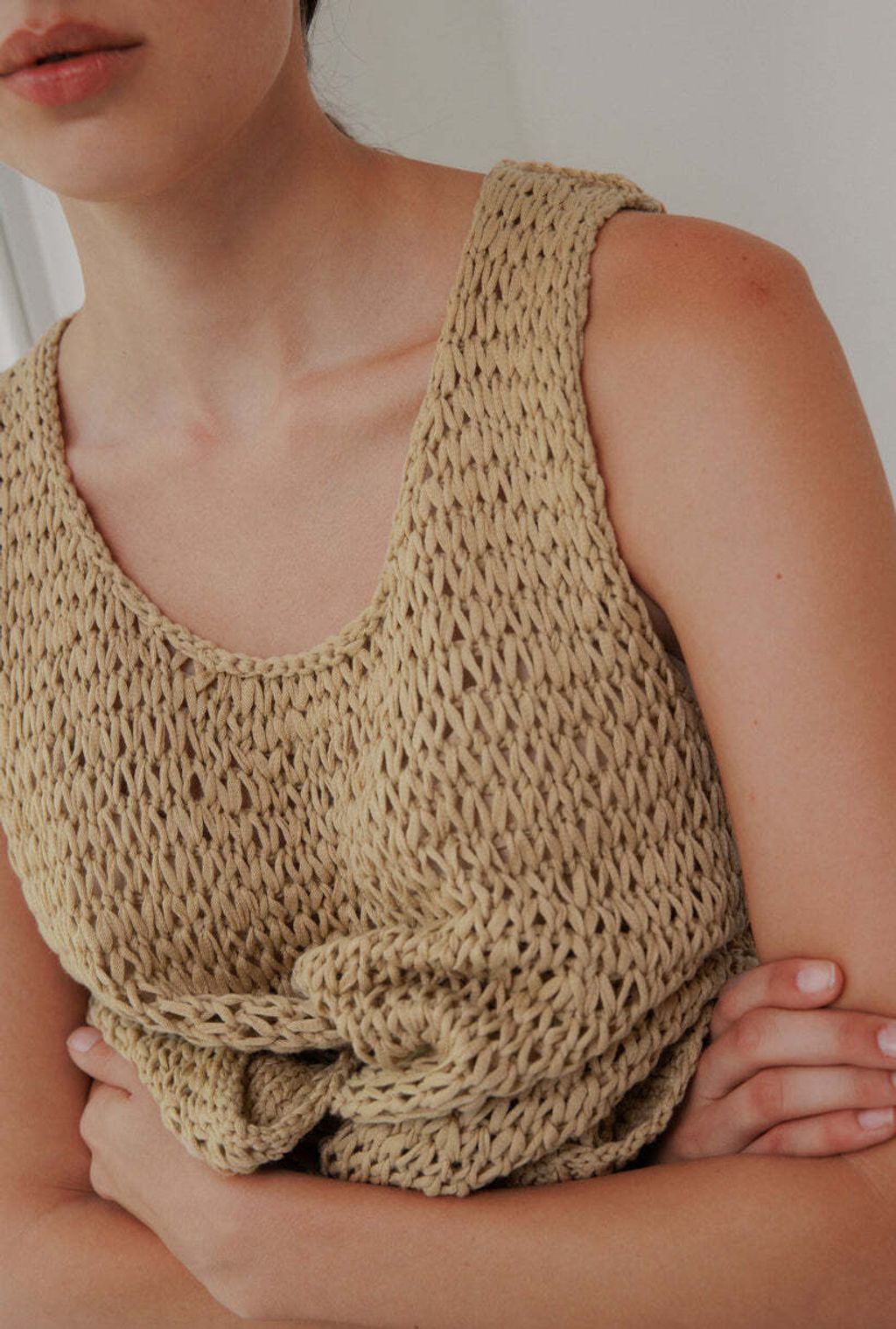 WolHideSS25_Brown_Net_Tank_1780_LR
