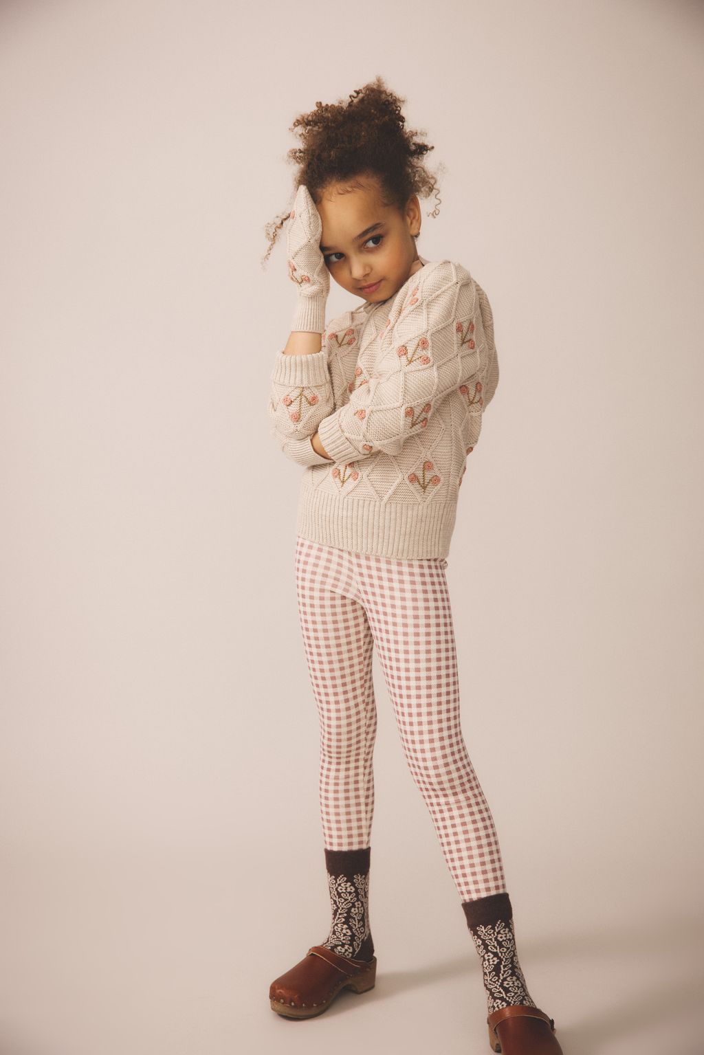 LOOK_24_0065