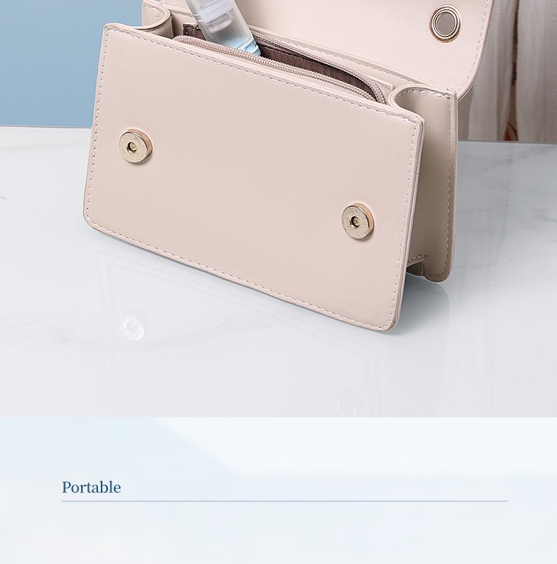 DC741CBC-4AAF-4BE0-80D3-2BC66B7914C4