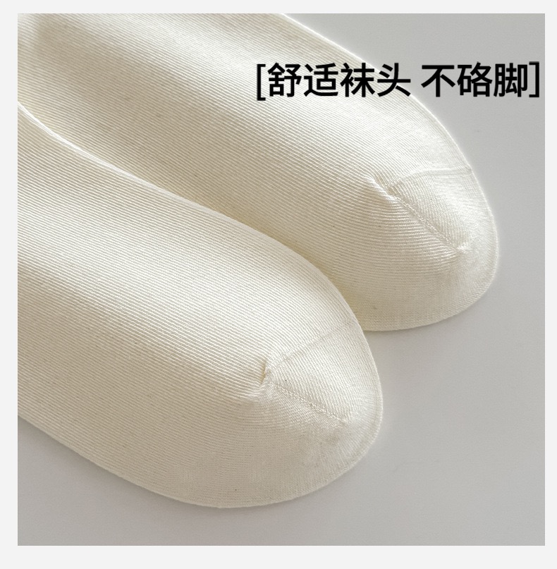 7C8E3122-A8FB-44F3-9AA4-8722AC26636B