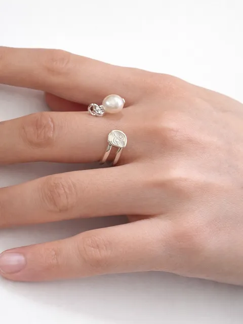 pin ring w pearl