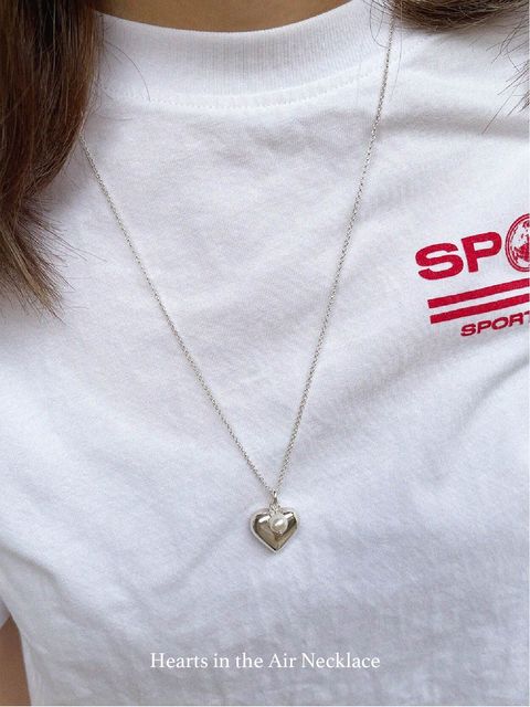 Hearts in the Air-03