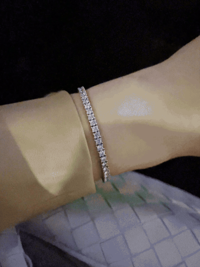 121511-ezgif.com-resize