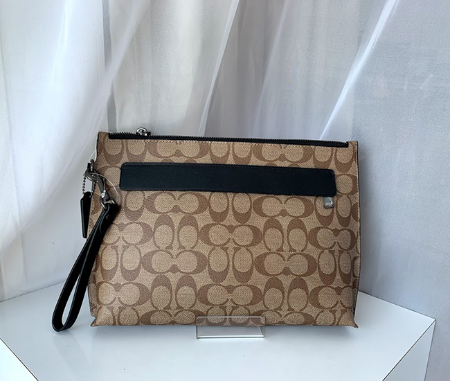 COACH CARRYALL POUCH IN SIGNATURE CANVAS (COACH F29508)