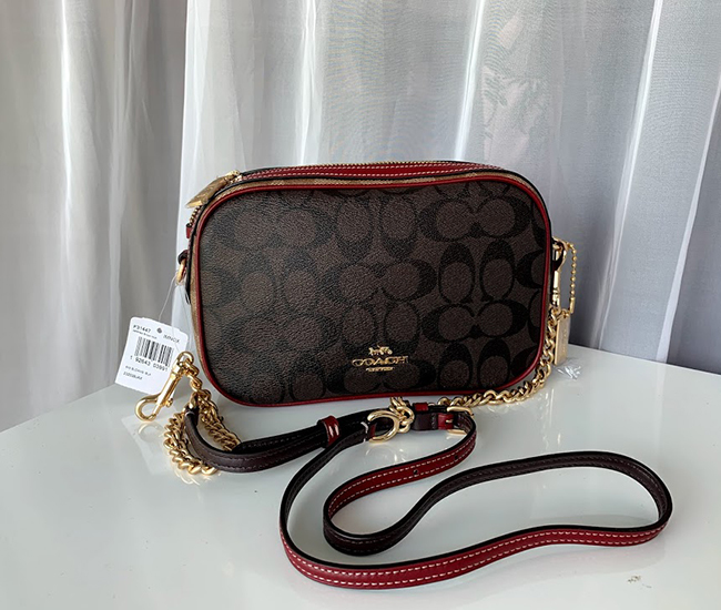 chain crossbody in signature canvas