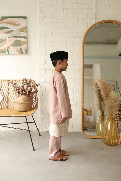 Eloque Adam Baju Melayu Dusty Pink Side.jpeg