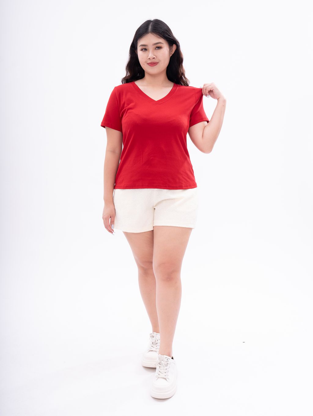 Clean and casual plus-size T-shirt with a classic V-neckline.