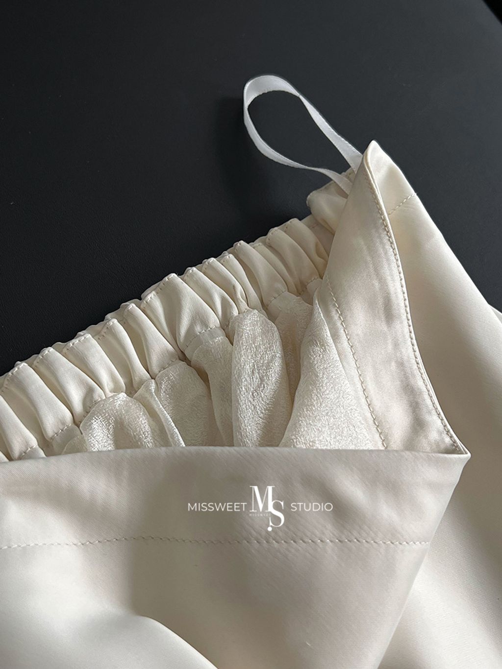 O1CN01GChsbs1InCESv9JMN_!!4012130937-0-cib