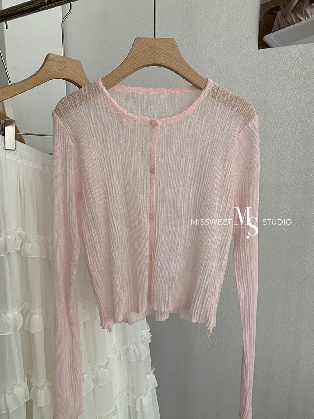 O1CN01iwJKqB1d5KERYT2CJ_!!977263684-0-cib