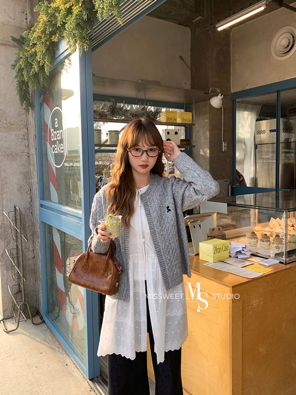 O1CN01LK2iLM1idHZvZJIST_!!56394435