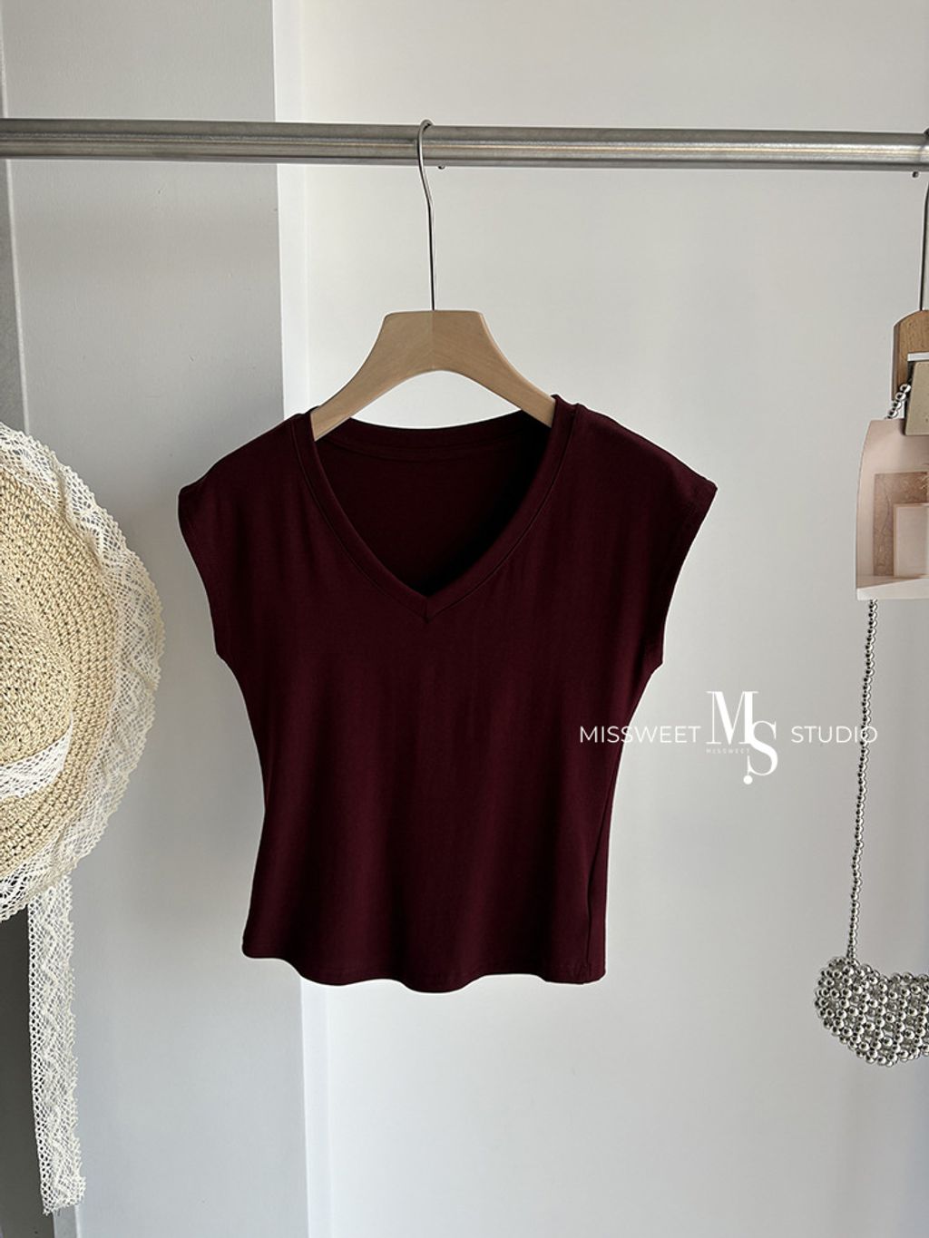 O1CN016IK5rG2ClTERdV4M9_!!1721778514-0-cib