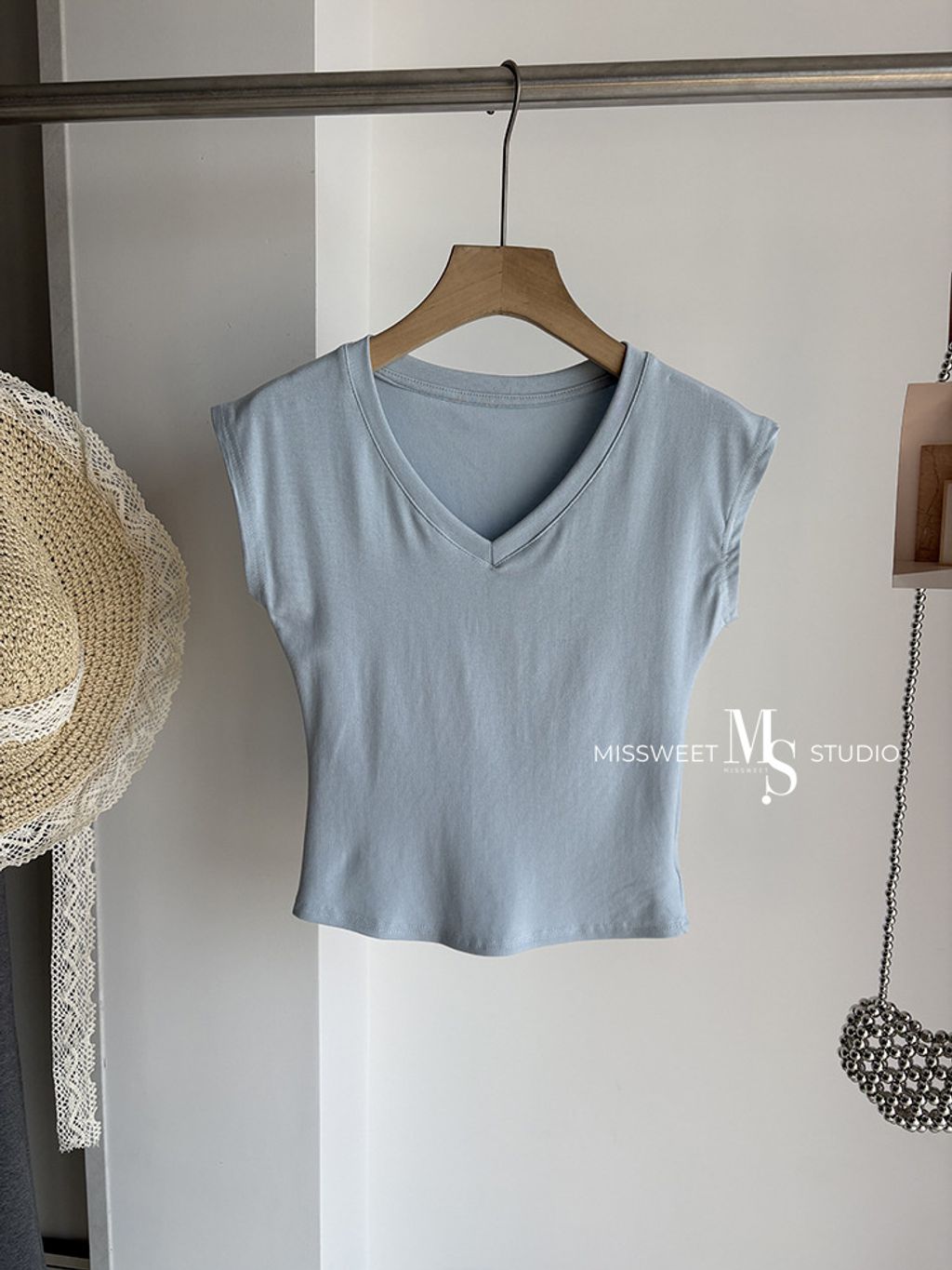 O1CN0190PWmU2ClTEREux3m_!!1721778514-0-cib