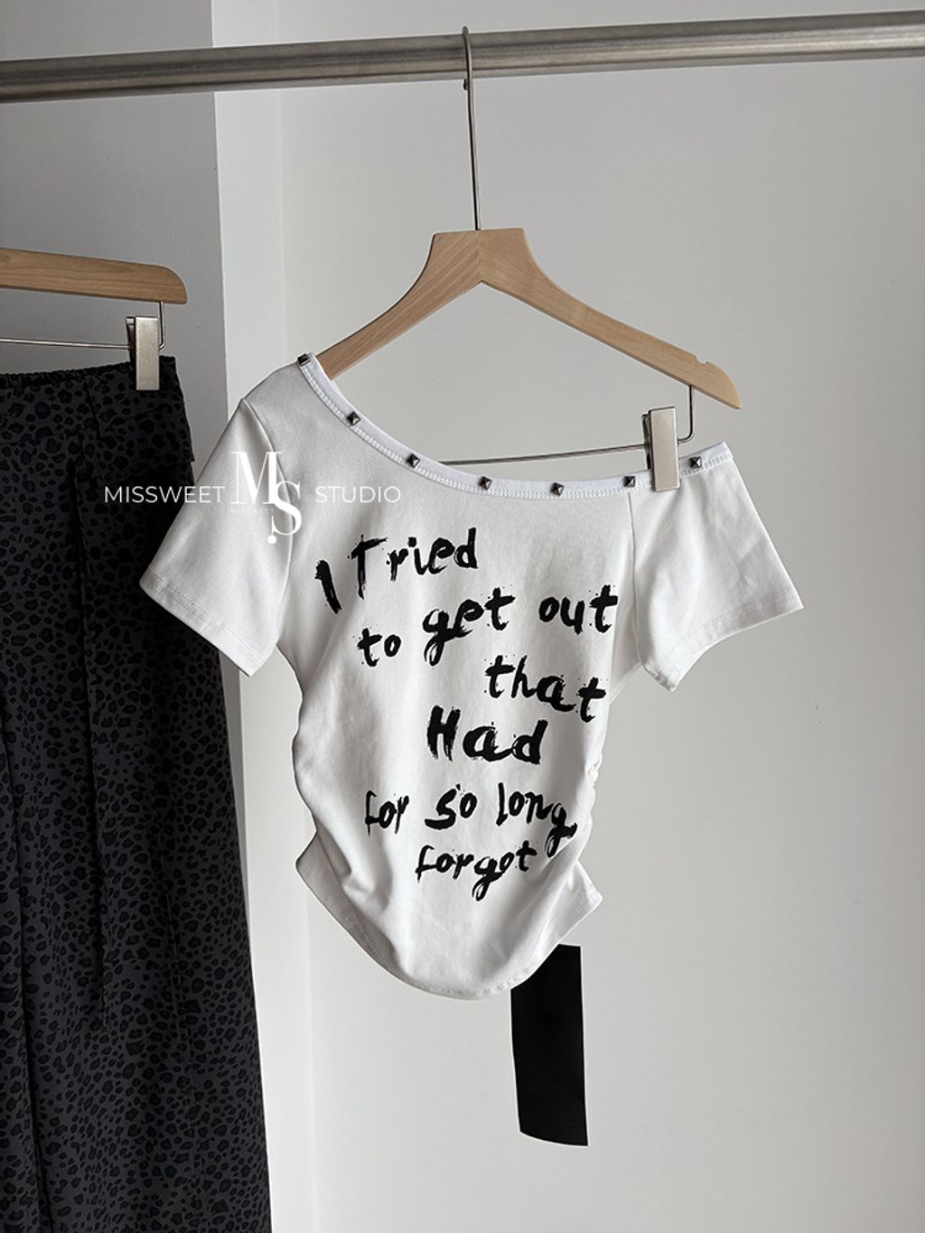 O1CN01sHUUZY2ClTEMGya46_!!1721778514-0-cib