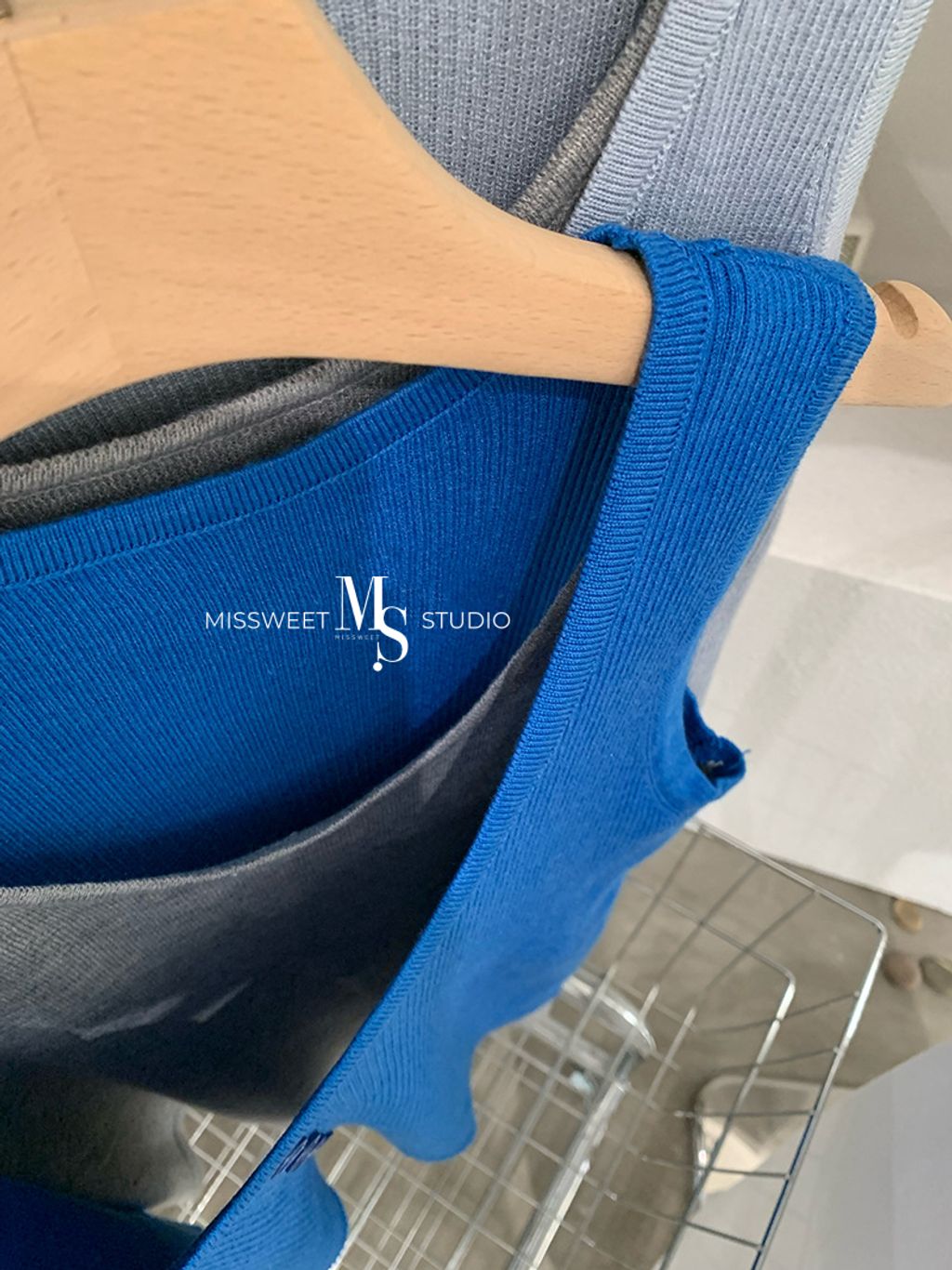 O1CN01BazEaS1d5KEZqylnR_!!977263684-0-cib