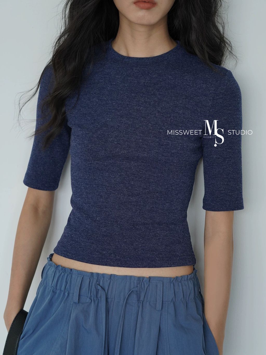 O1CN01h4nEg227EQXEH6bO1_!!2214268657765-0-cib