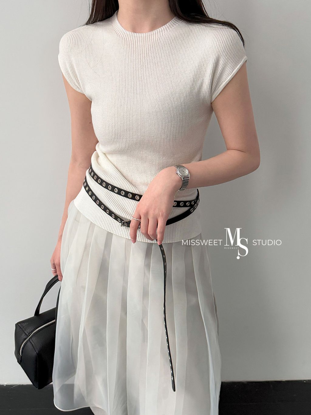 O1CN01rtHsEG1InCF2KC9Fy_!!4012130937-0-cib