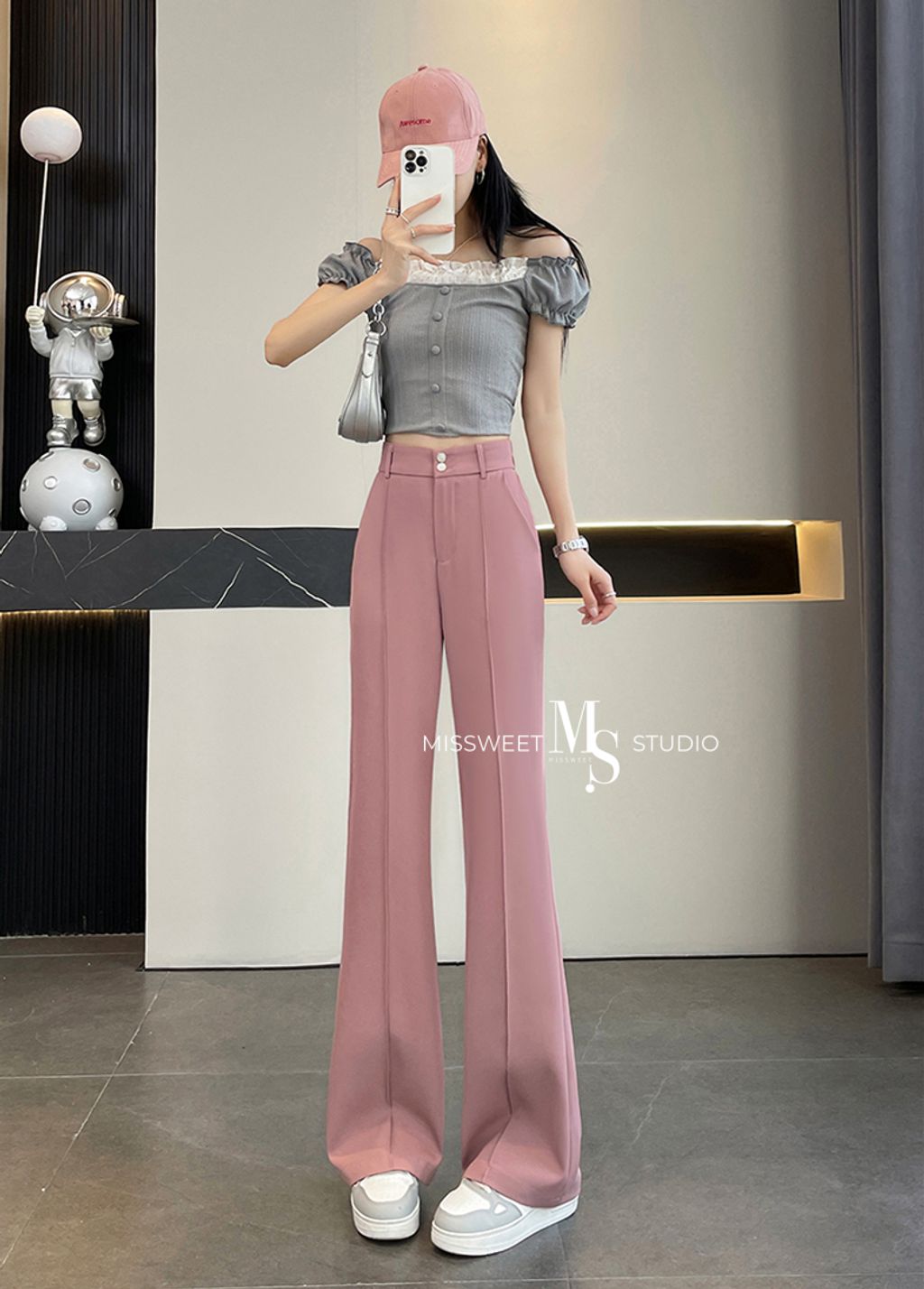 1744782843285_229460