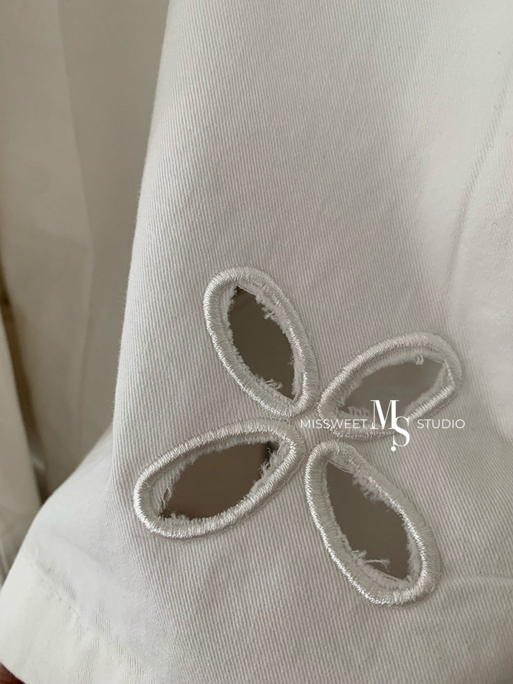 O1CN01UBbwGc1d5KEhyThcQ_!!977263684-0-cib