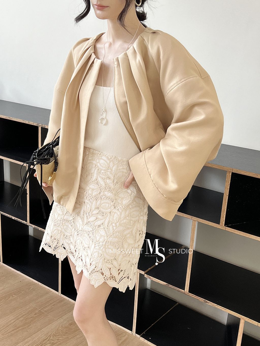 O1CN01VUdA031D6XGKV6nAE_!!2216771600167-0-cib