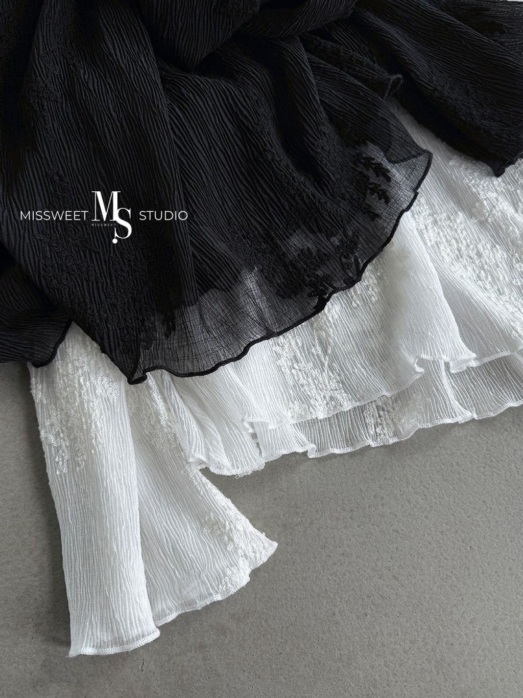 O1CN010VZpRV1InCFJR8TmZ_!!4012130937-0-cib