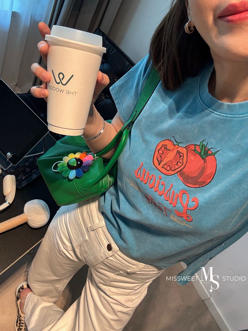 O1CN01R0bZiT2Cp8KJOEwQj_!!2274508522