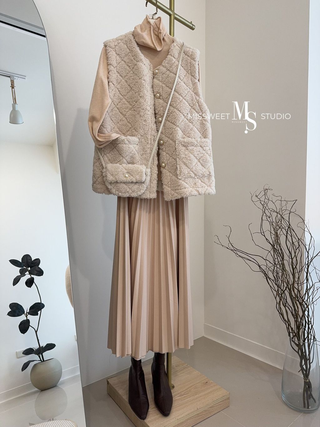 相片 2023-12-28 下午2 43 47