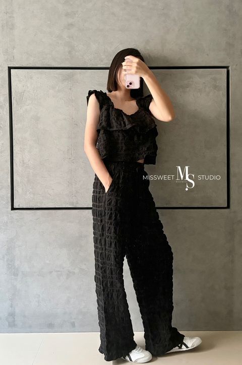 LINE_ALBUM__250211_12