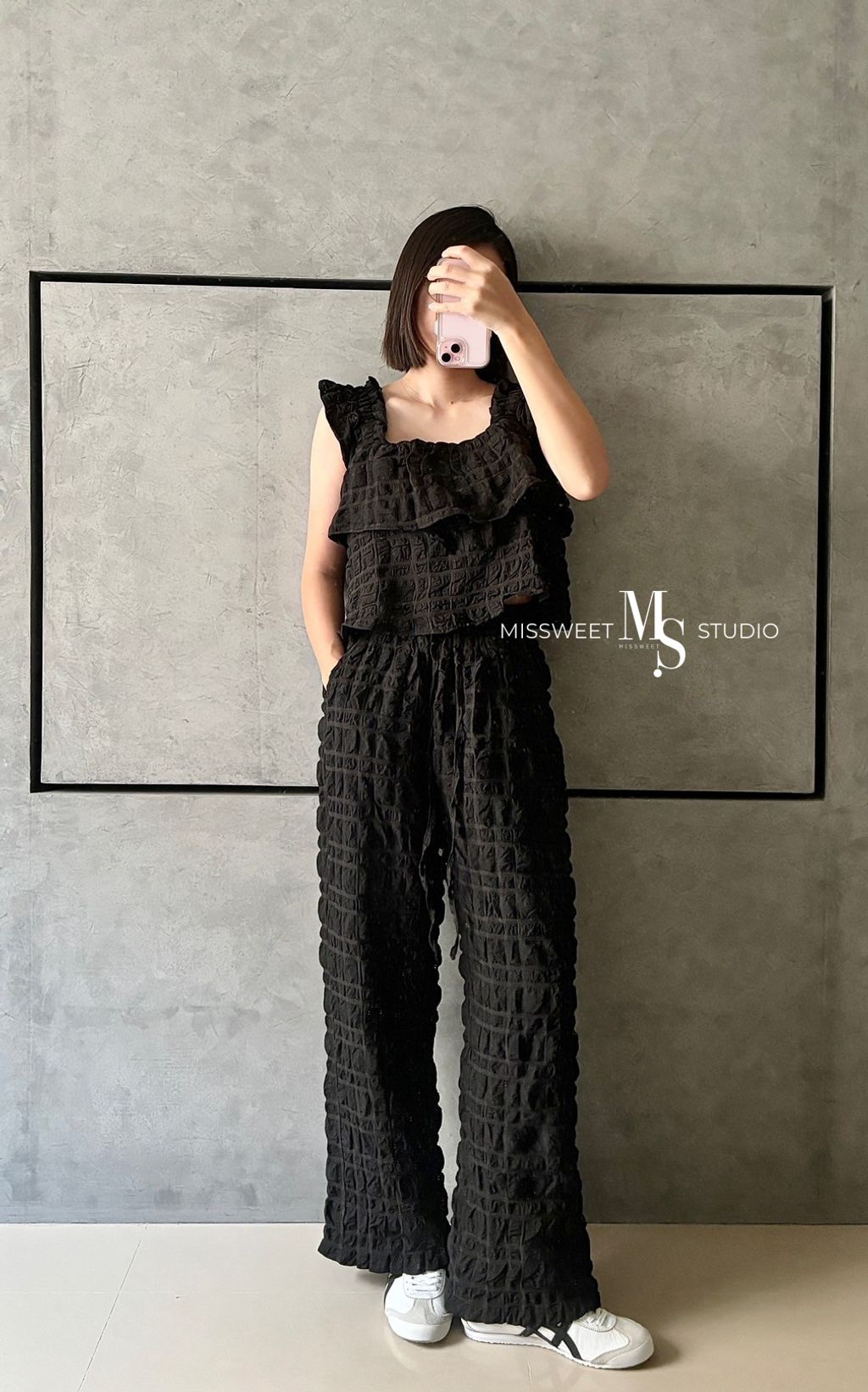 LINE_ALBUM__250211_21