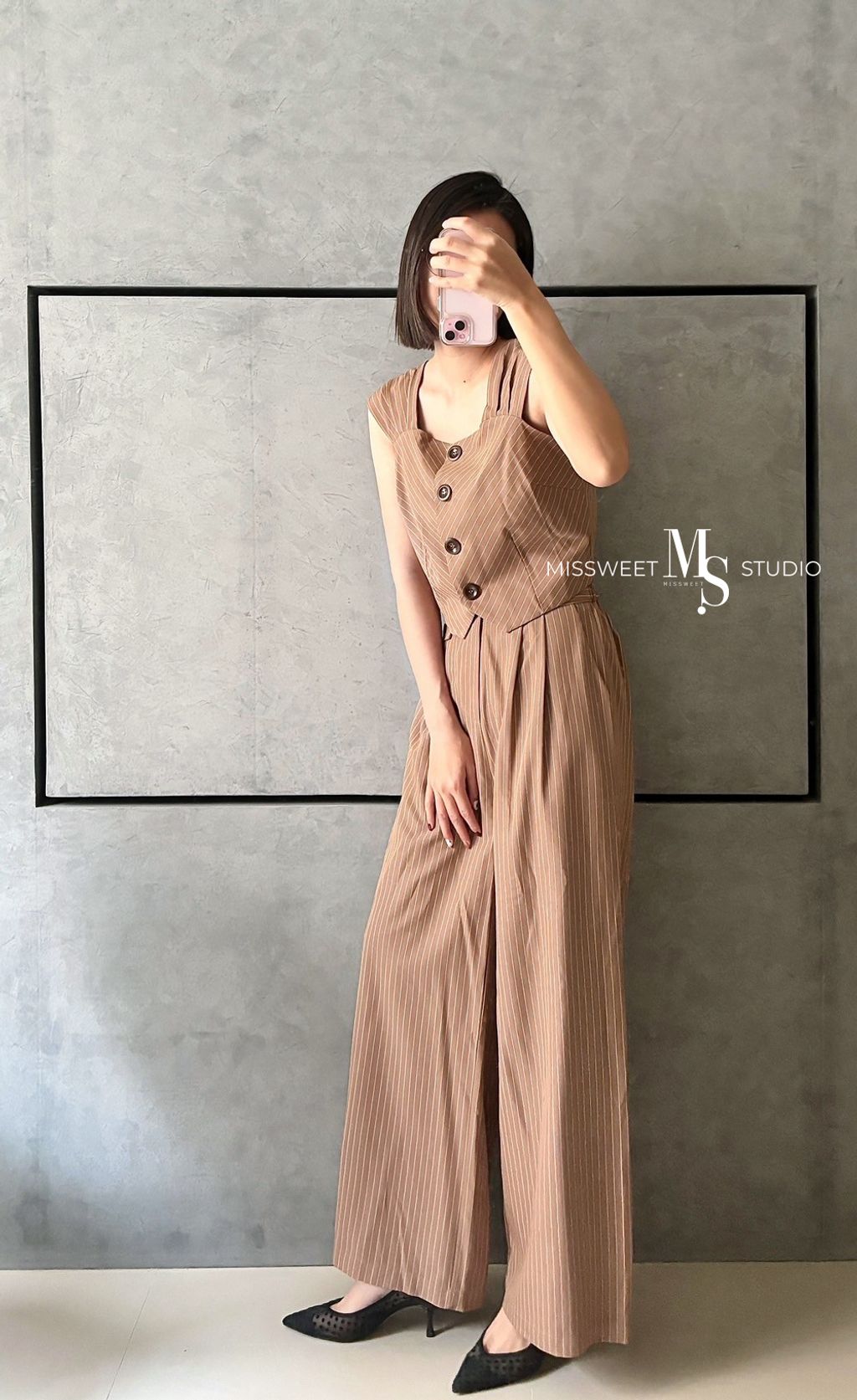 LINE_ALBUM__250211_27