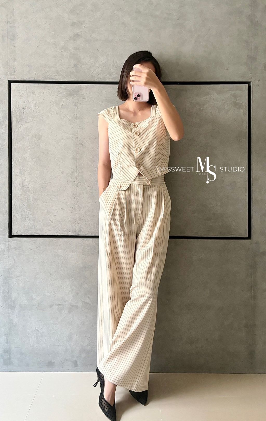 LINE_ALBUM__250211_34