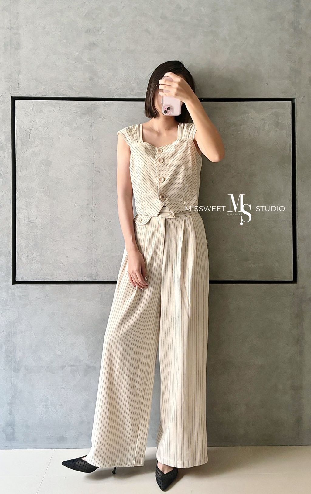 LINE_ALBUM__250211_33