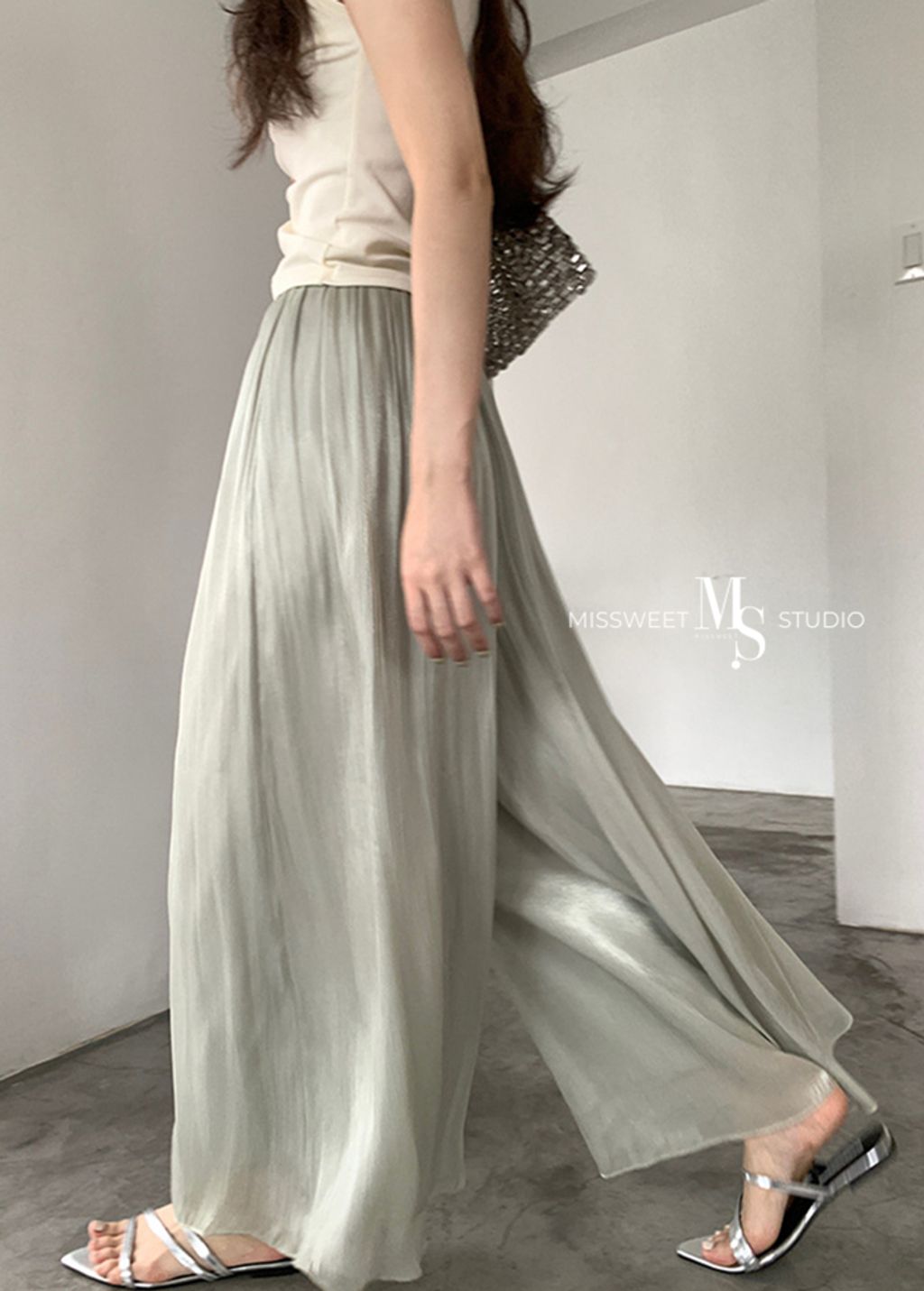 O1CN01lQQ7go1vEdCw3nBry_!!961166141-0-cib